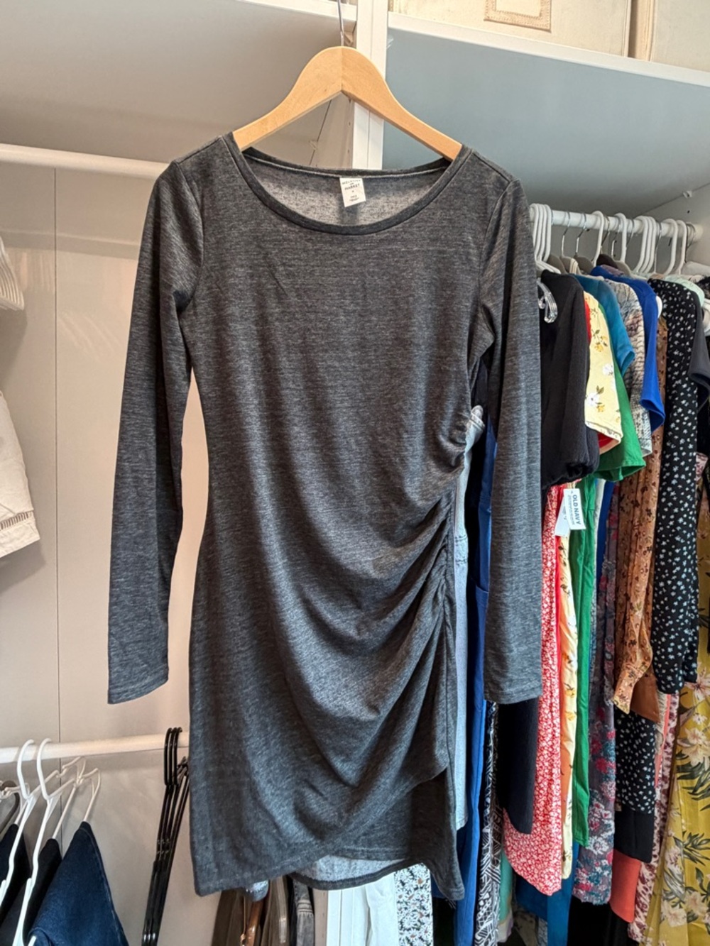 Melrose and Market Charcoal Gray Long-Sleeve Ruched Side Dress